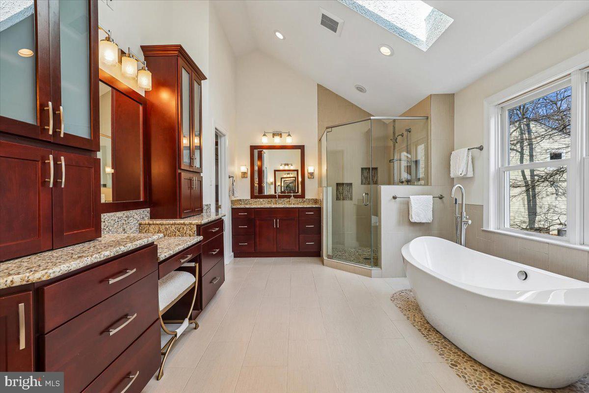 HAMDEN VALE - Residential