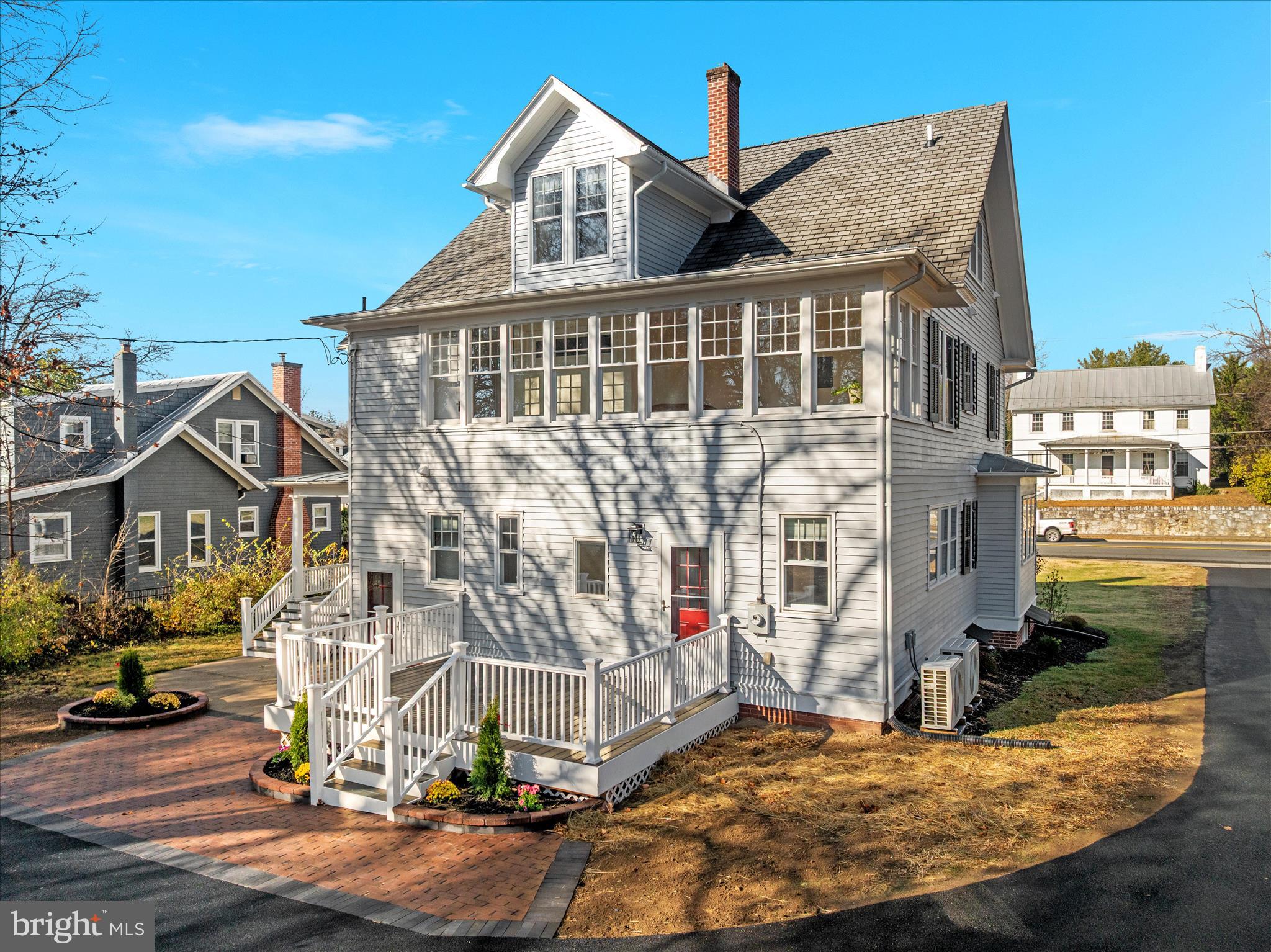 WOODSTOCK - Residential