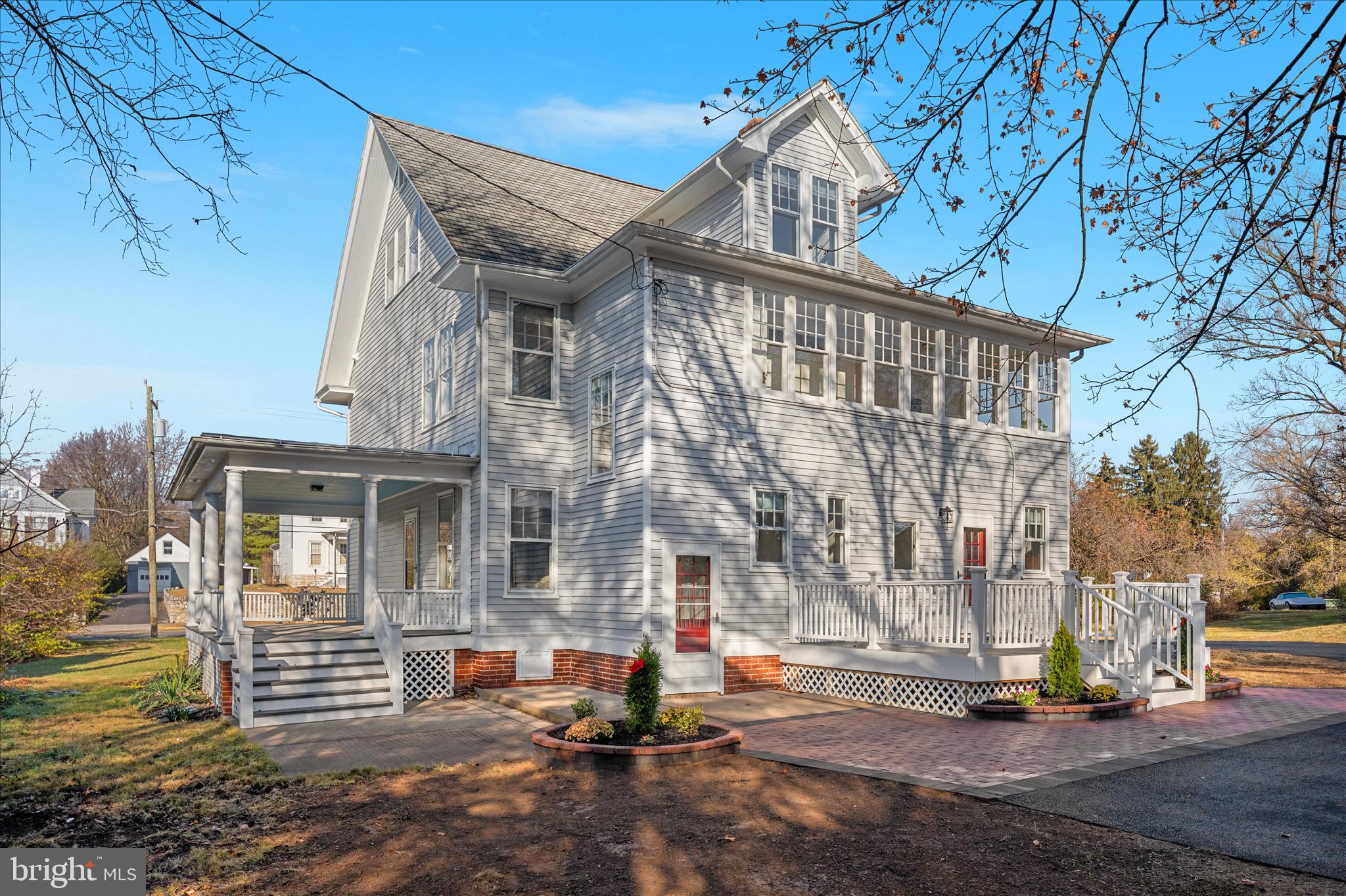 WOODSTOCK - Residential