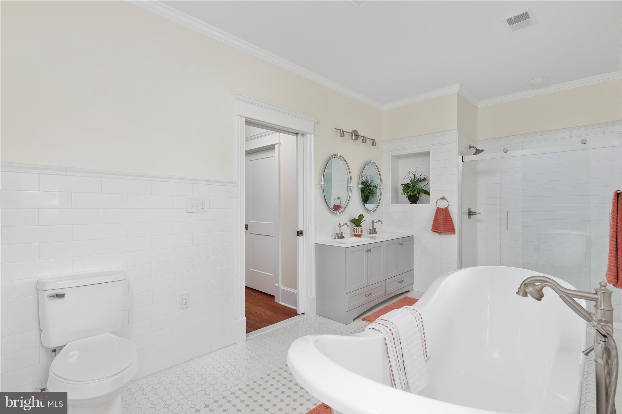 WOODSTOCK - Residential