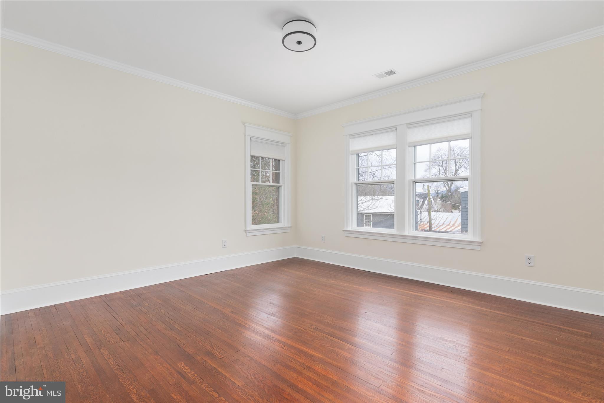 WOODSTOCK - Residential