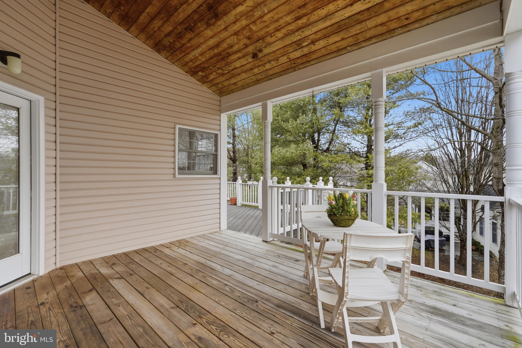 VILLAGE OF RIVER HILL - Residential