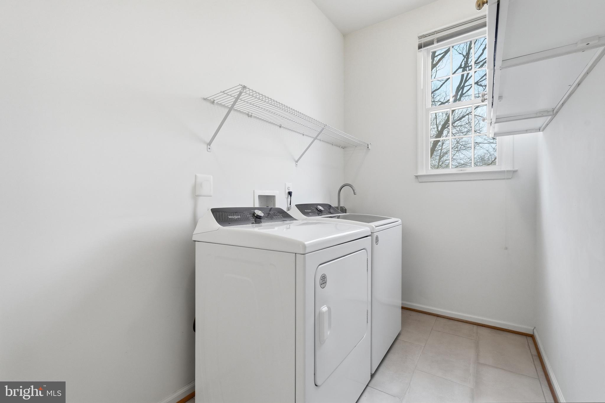 VILLAGE OF RIVER HILL - Residential