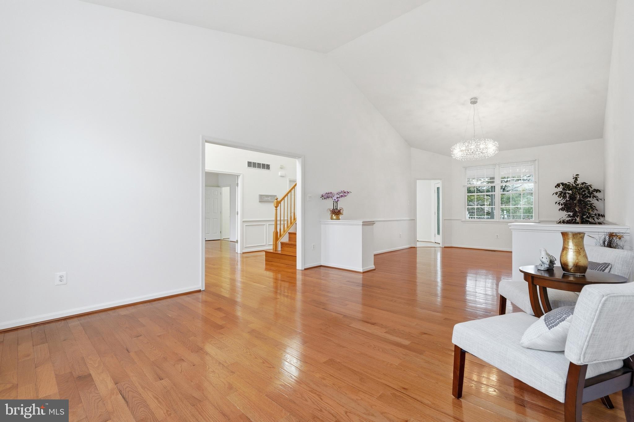 VILLAGE OF RIVER HILL - Residential