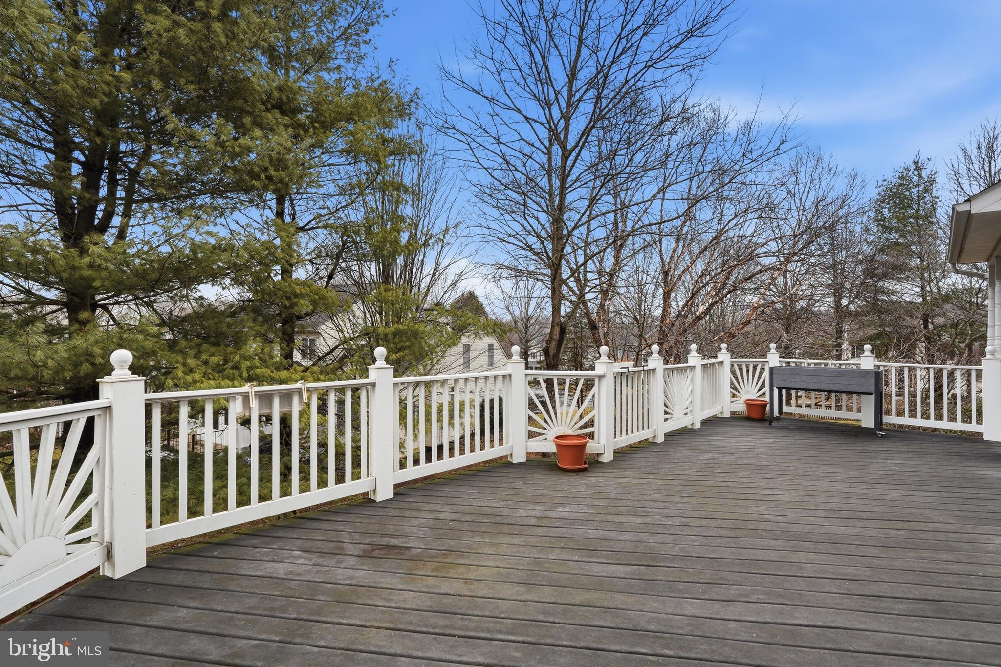 VILLAGE OF RIVER HILL - Residential