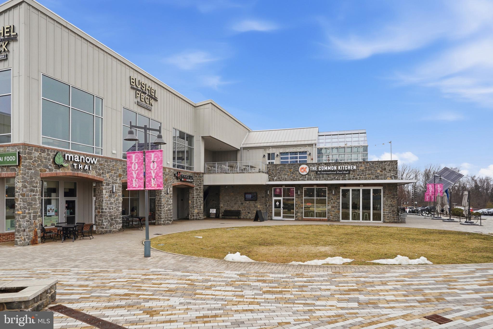 VILLAGE OF RIVER HILL - Residential