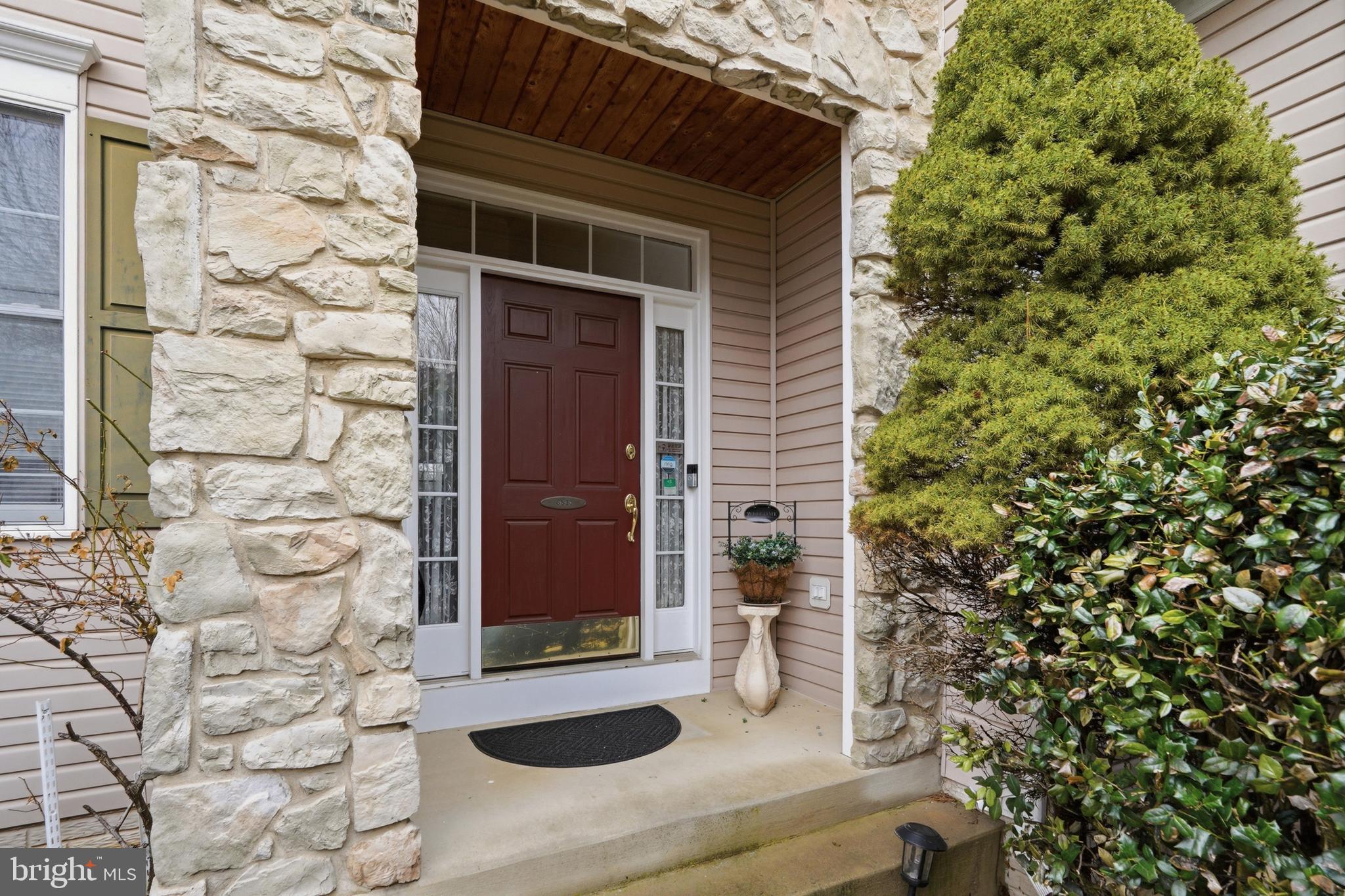 VILLAGE OF RIVER HILL - Residential