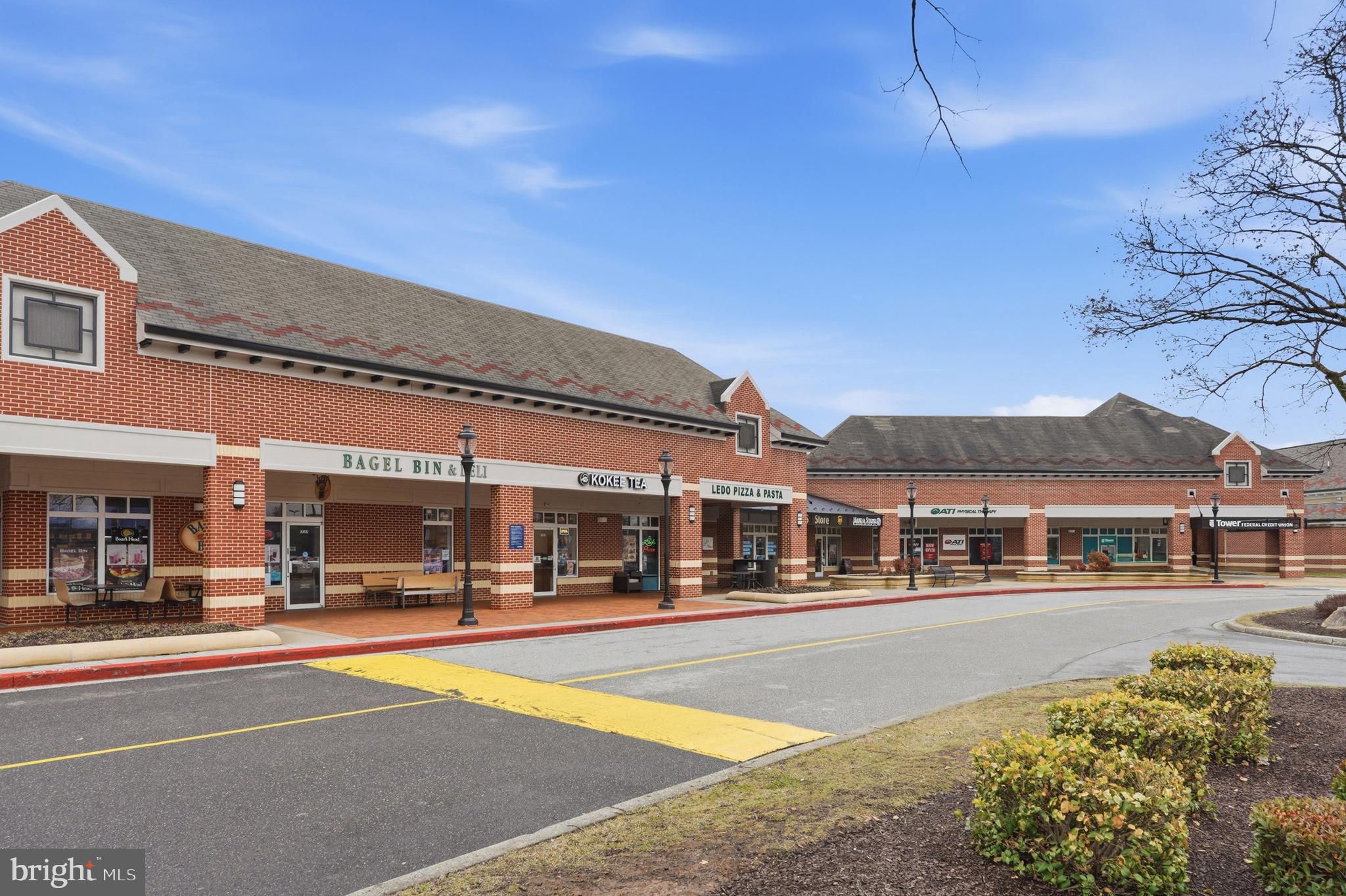 VILLAGE OF RIVER HILL - Residential