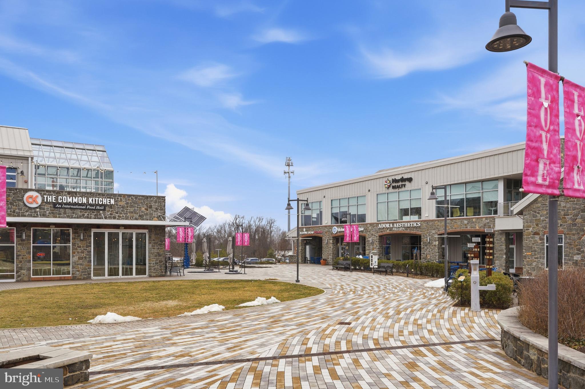 VILLAGE OF RIVER HILL - Residential