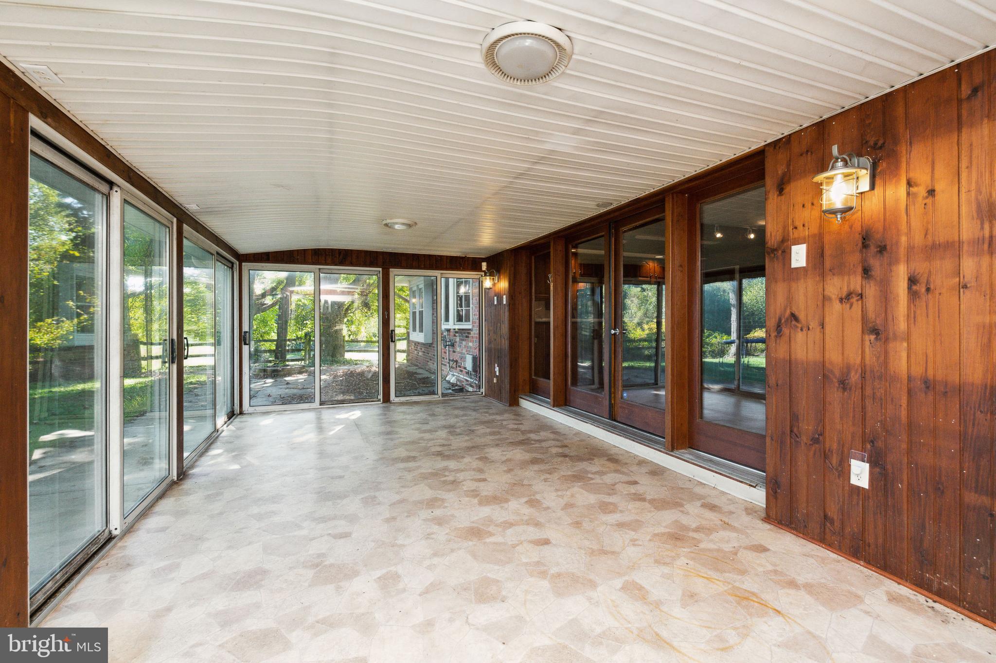 SPRINGLAKE - Residential