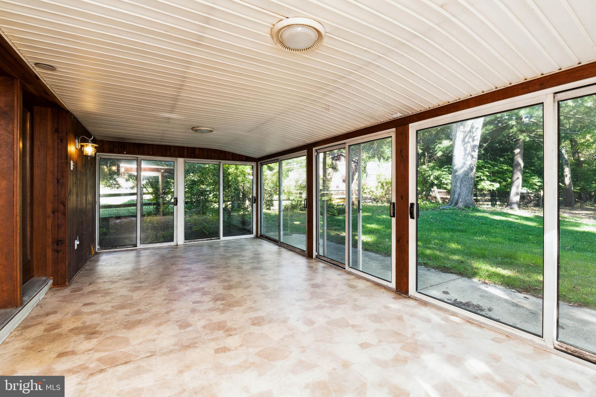 SPRINGLAKE - Residential