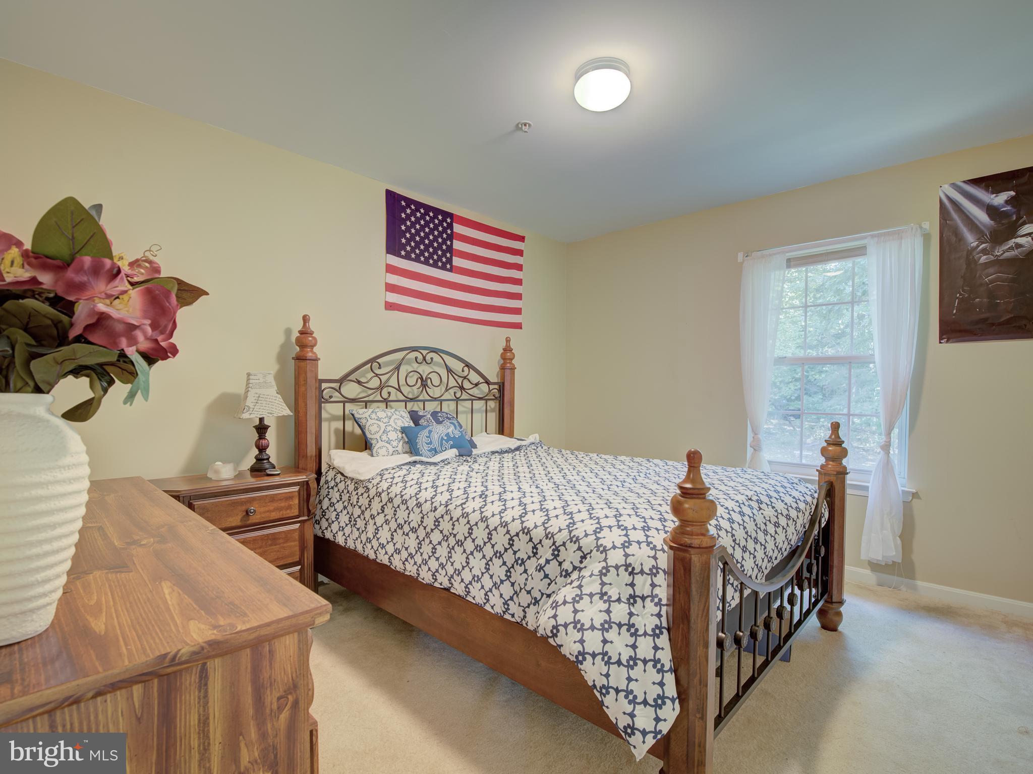 WOODHAVEN ESTATES - Residential