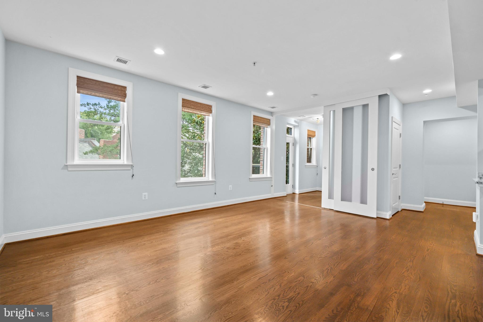 1840 VERNON STREET NW 402