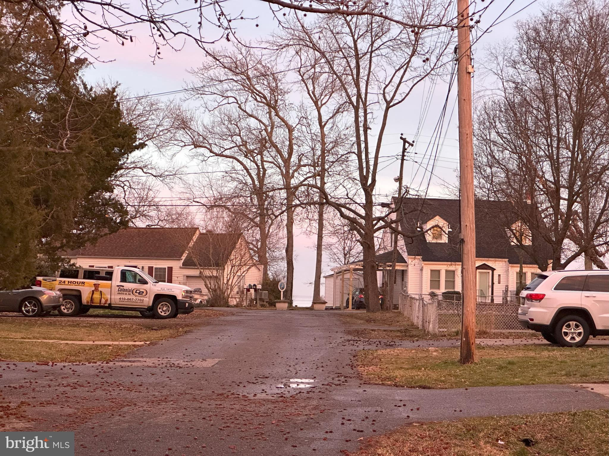 COLUMBIA BEACH - Residential