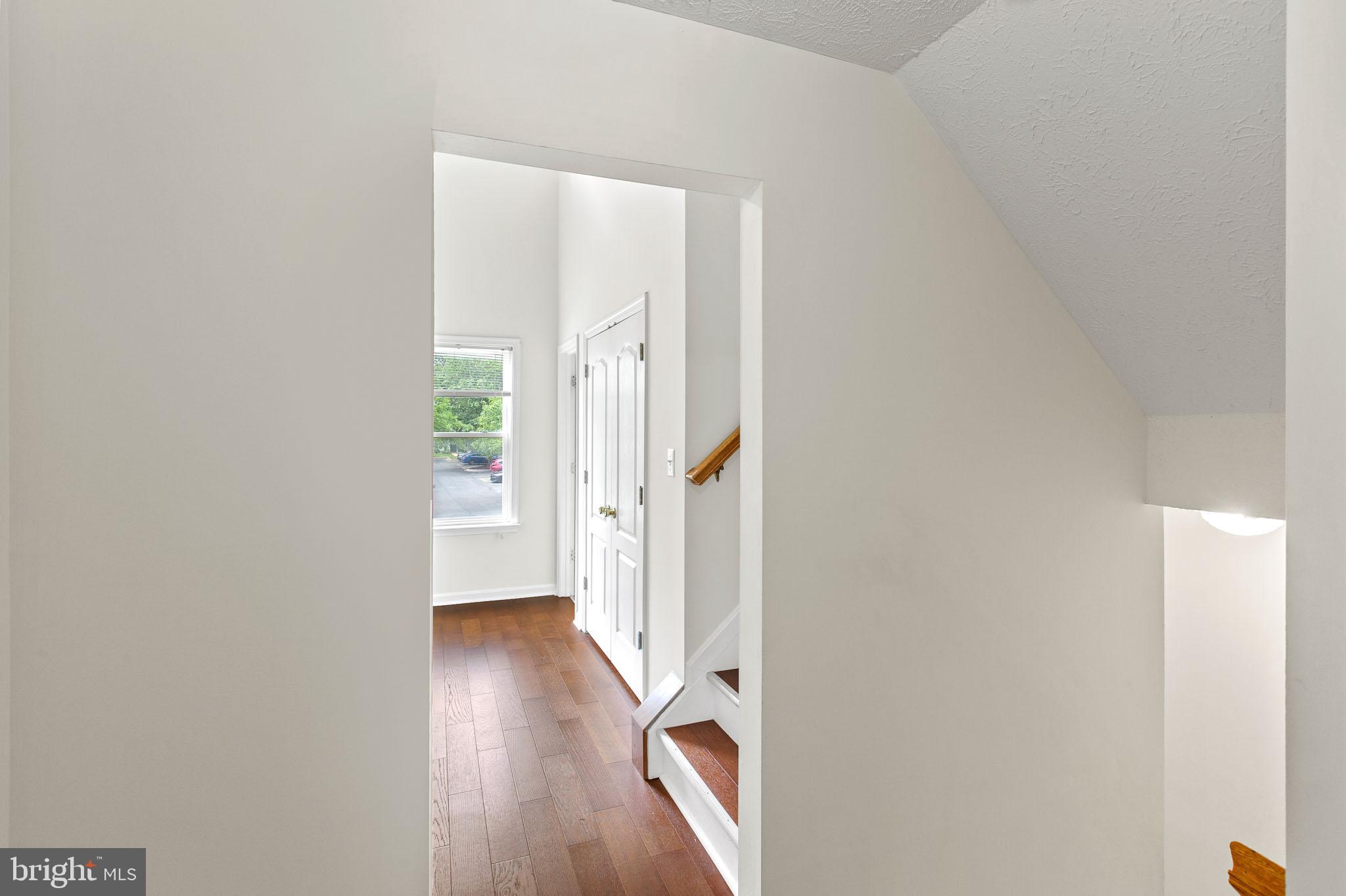 PICKETTS HARBOR - Residential