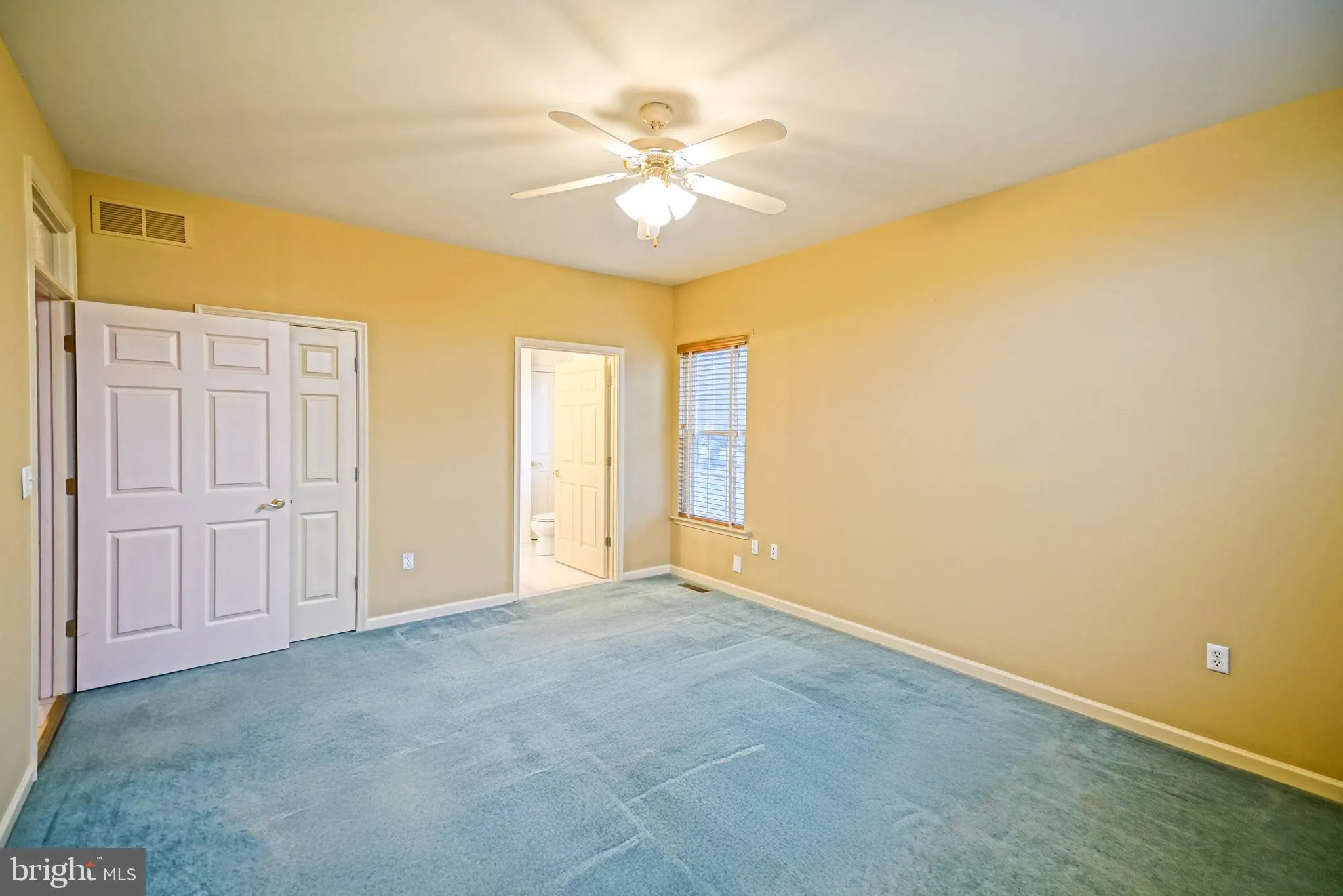 Lewes, Delaware 19958, United States, 2 Bedrooms Bedrooms, ,3 BathroomsBathrooms,Residential,Pending,26427