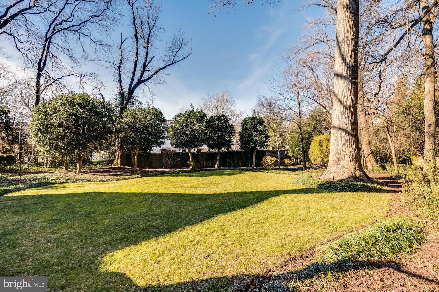 SHIRLEY WOODS - Residential