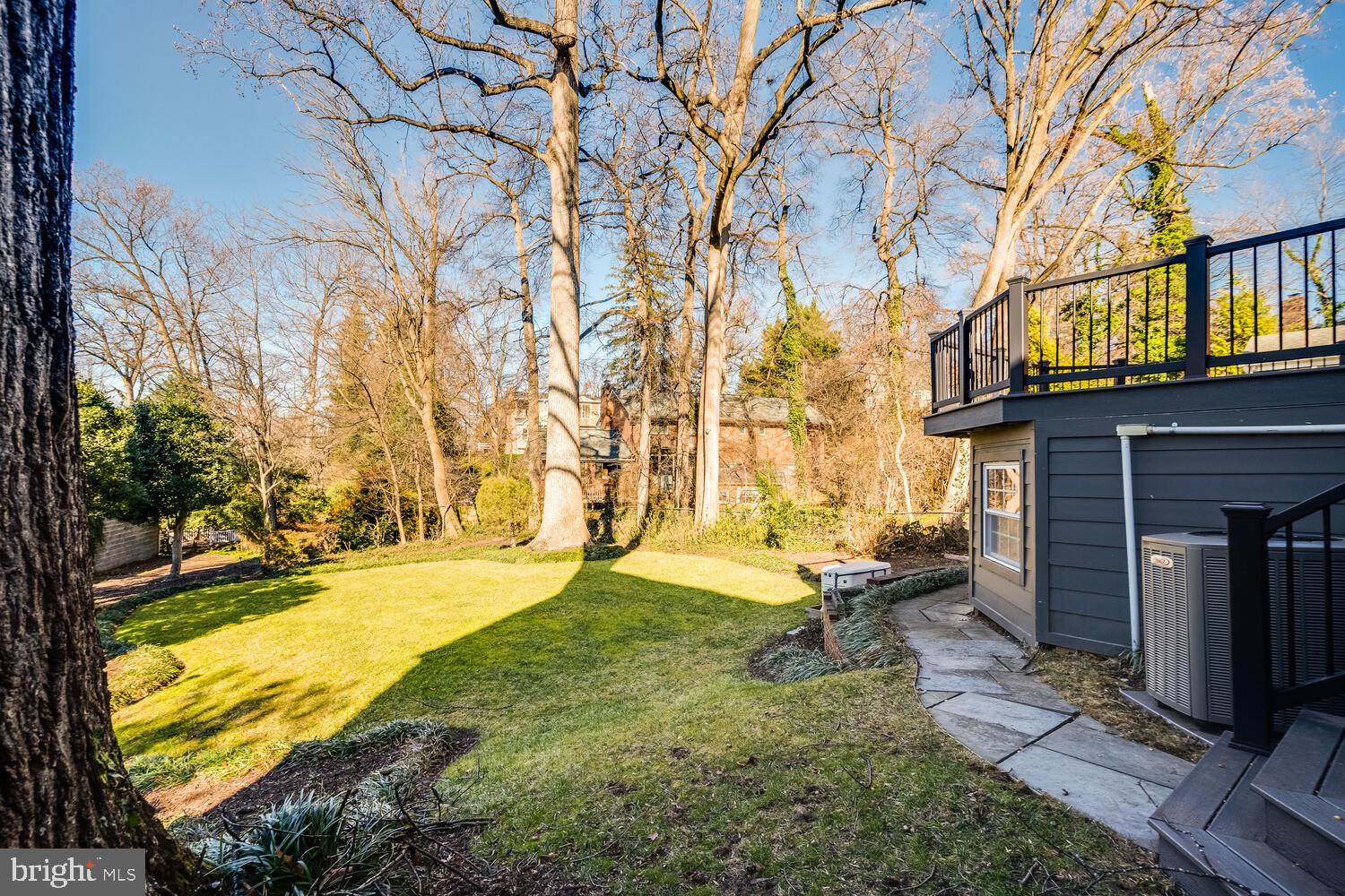 SHIRLEY WOODS - Residential