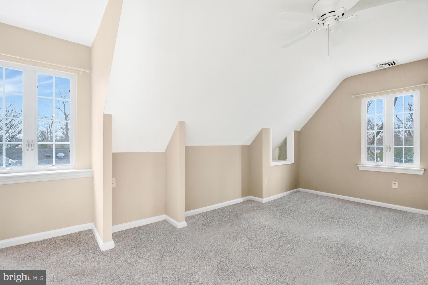 SHIRLEY WOODS - Residential