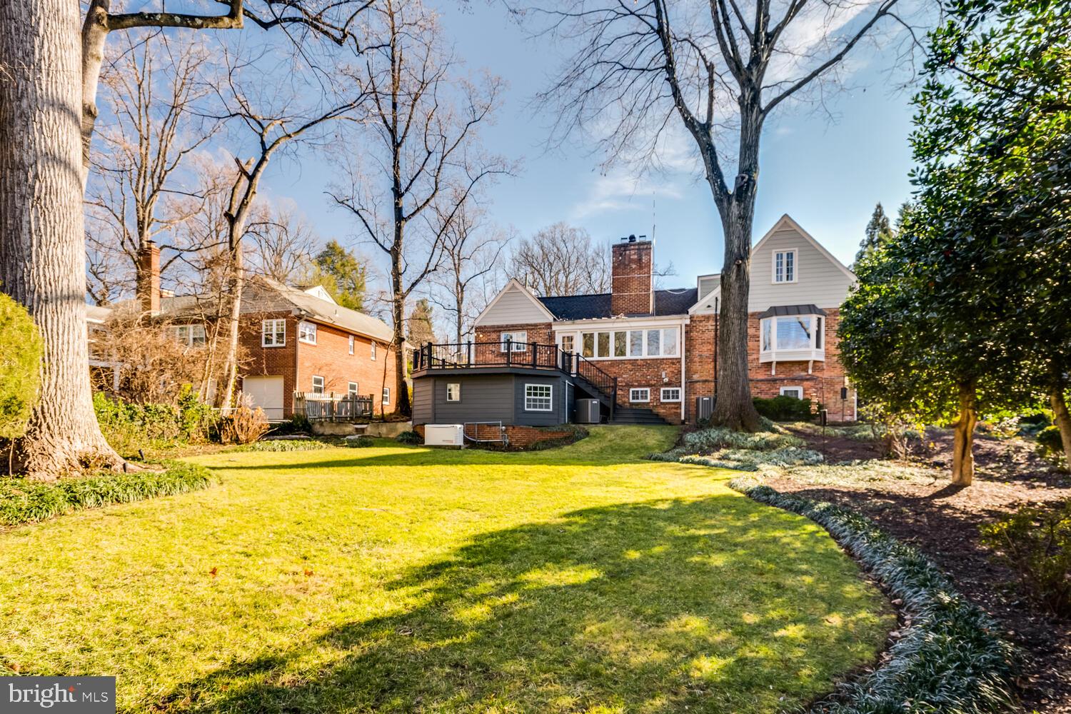 SHIRLEY WOODS - Residential