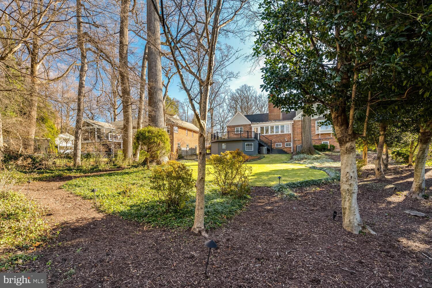 SHIRLEY WOODS - Residential