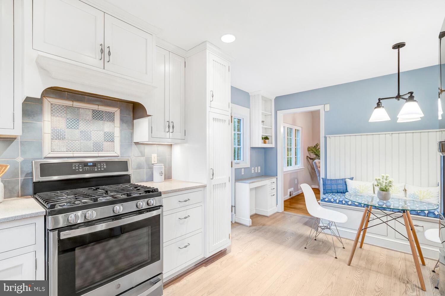 SHIRLEY WOODS - Residential