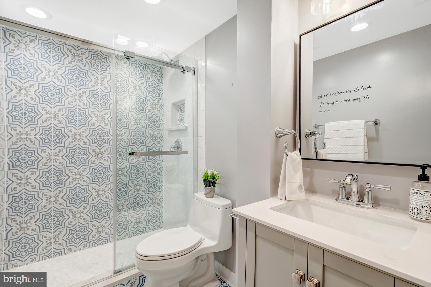 SHIRLEY WOODS - Residential