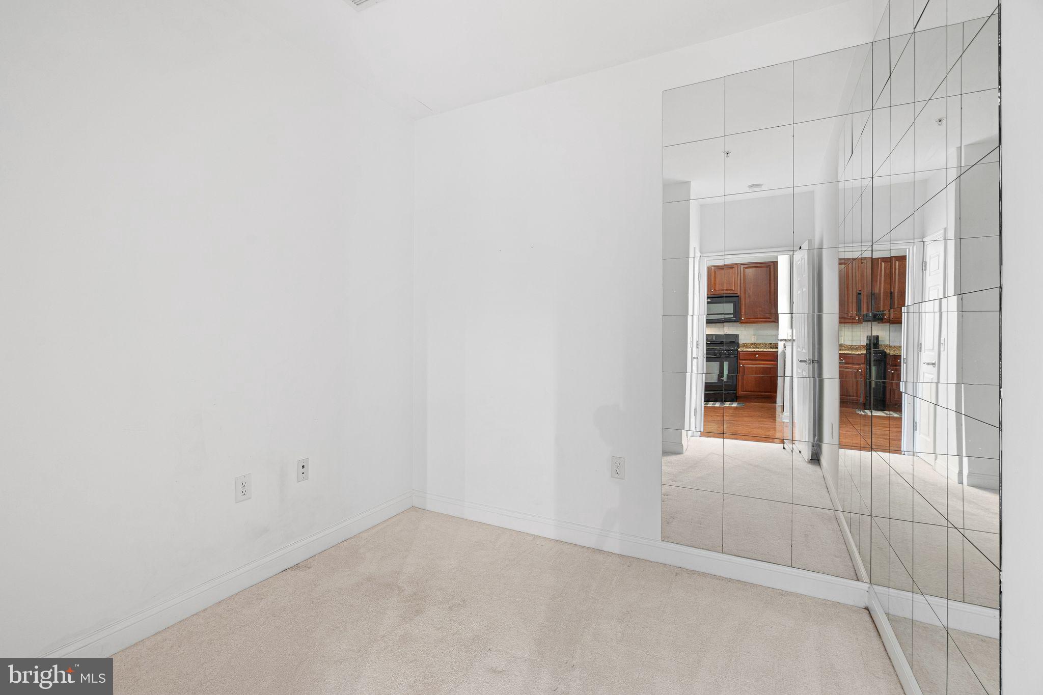 THE GRANDE AT RIVERVIEW - Residential