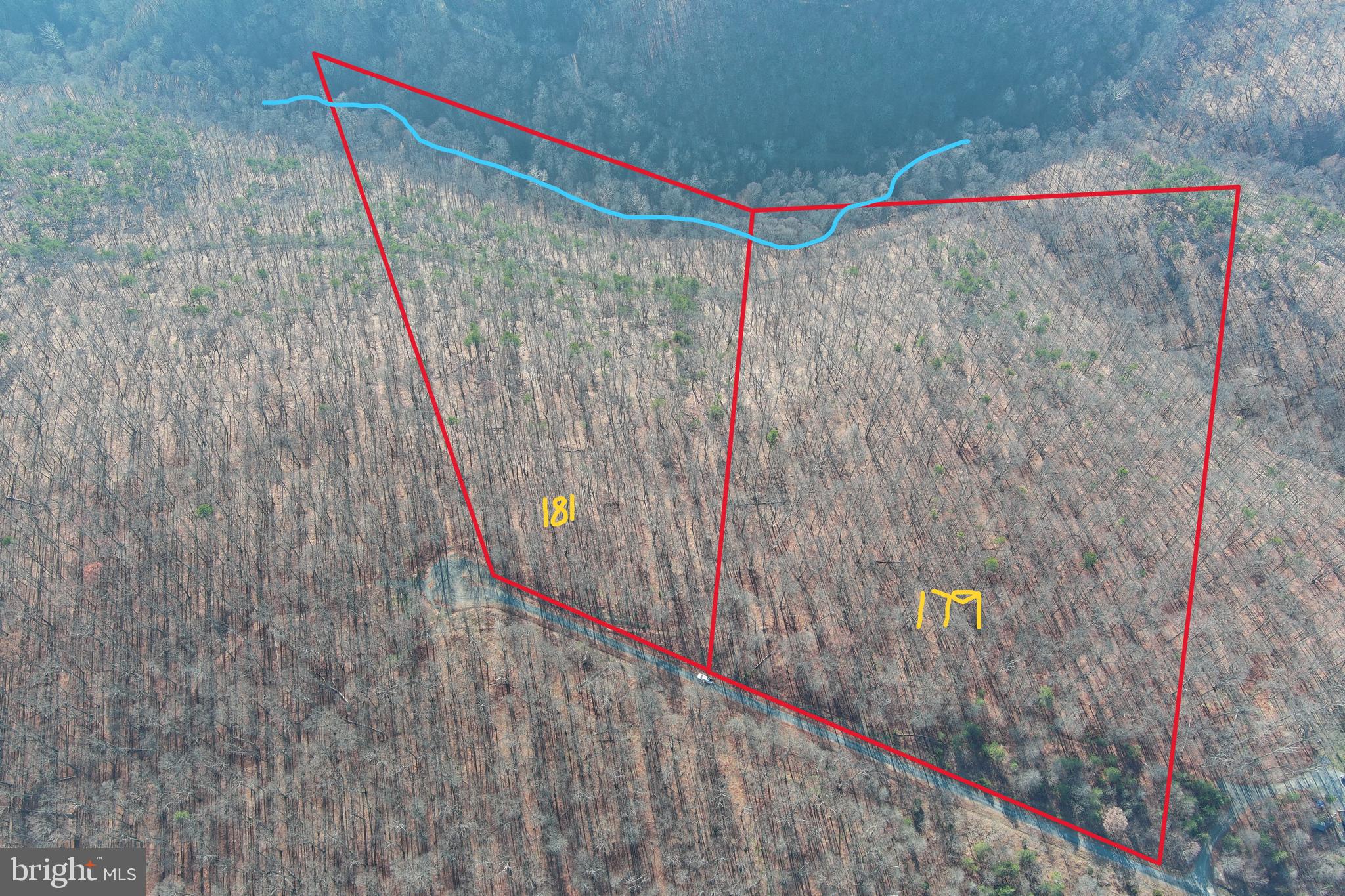 BLUFFS ON THE POTOMAC - Land