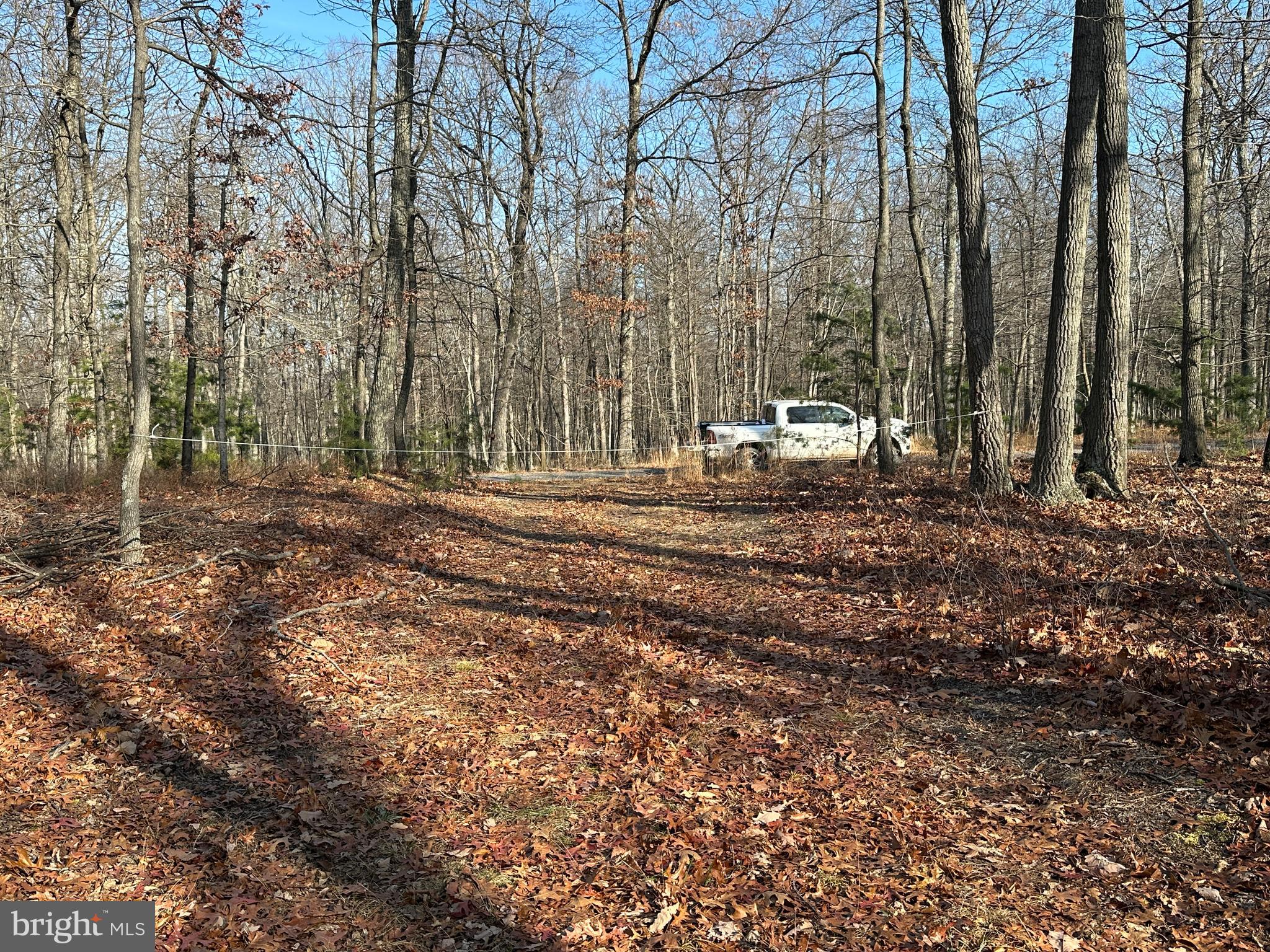 BLUFFS ON THE POTOMAC - Land