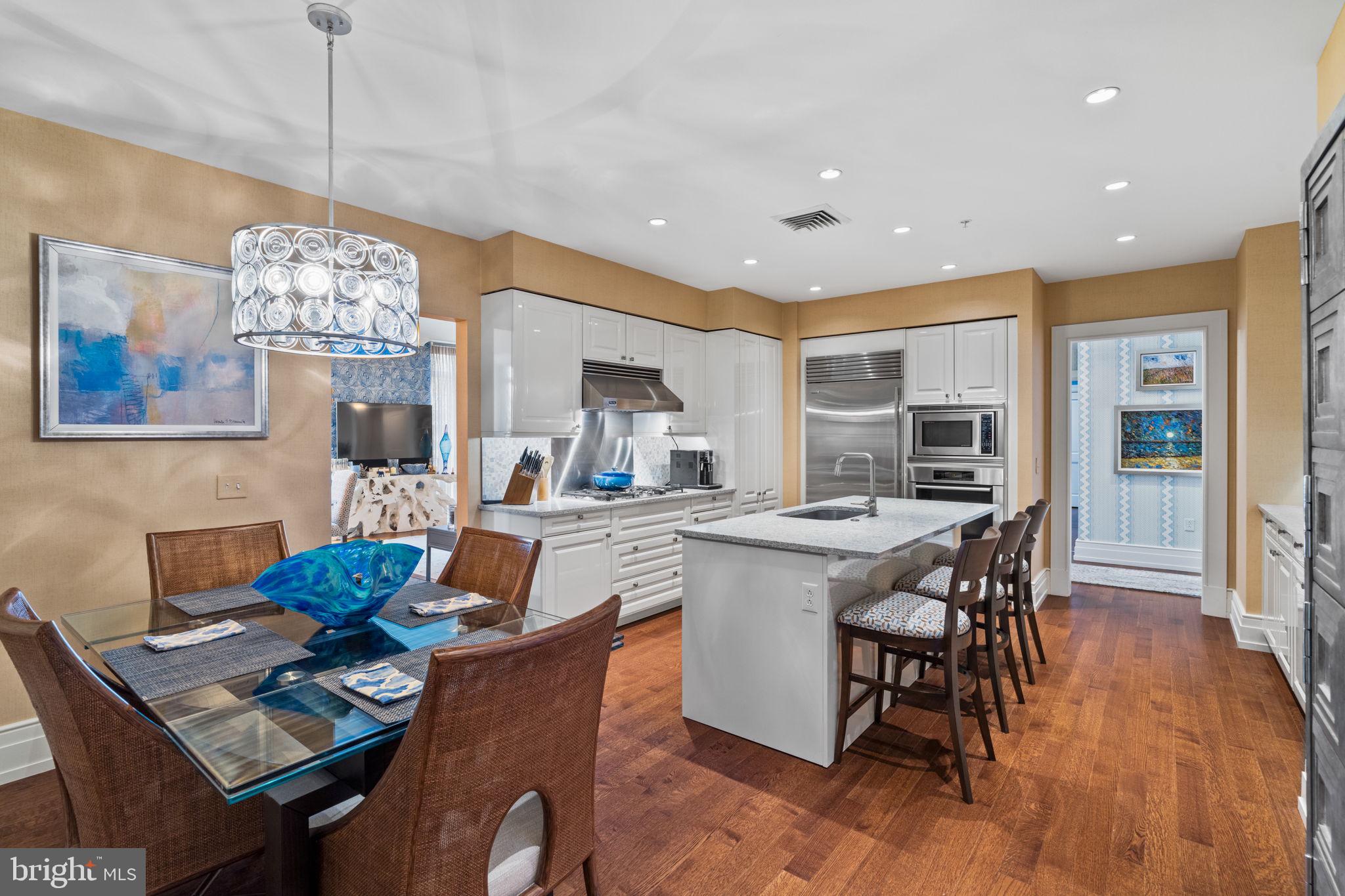 RITTENHOUSE SQUARE - Residential