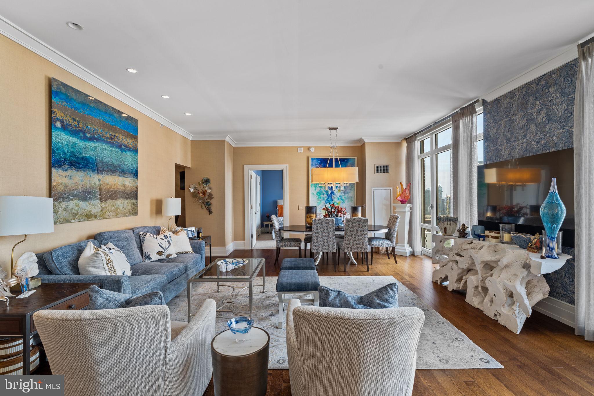 RITTENHOUSE SQUARE - Residential