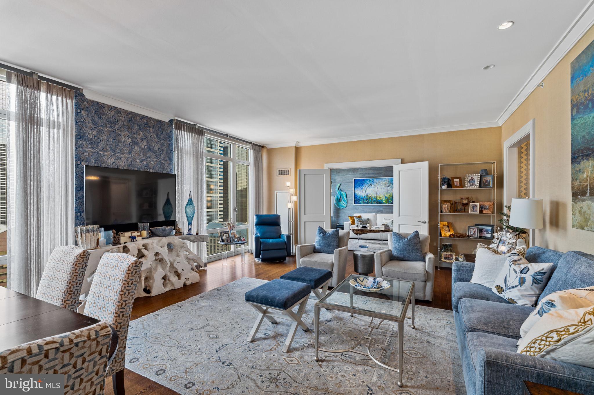 RITTENHOUSE SQUARE - Residential