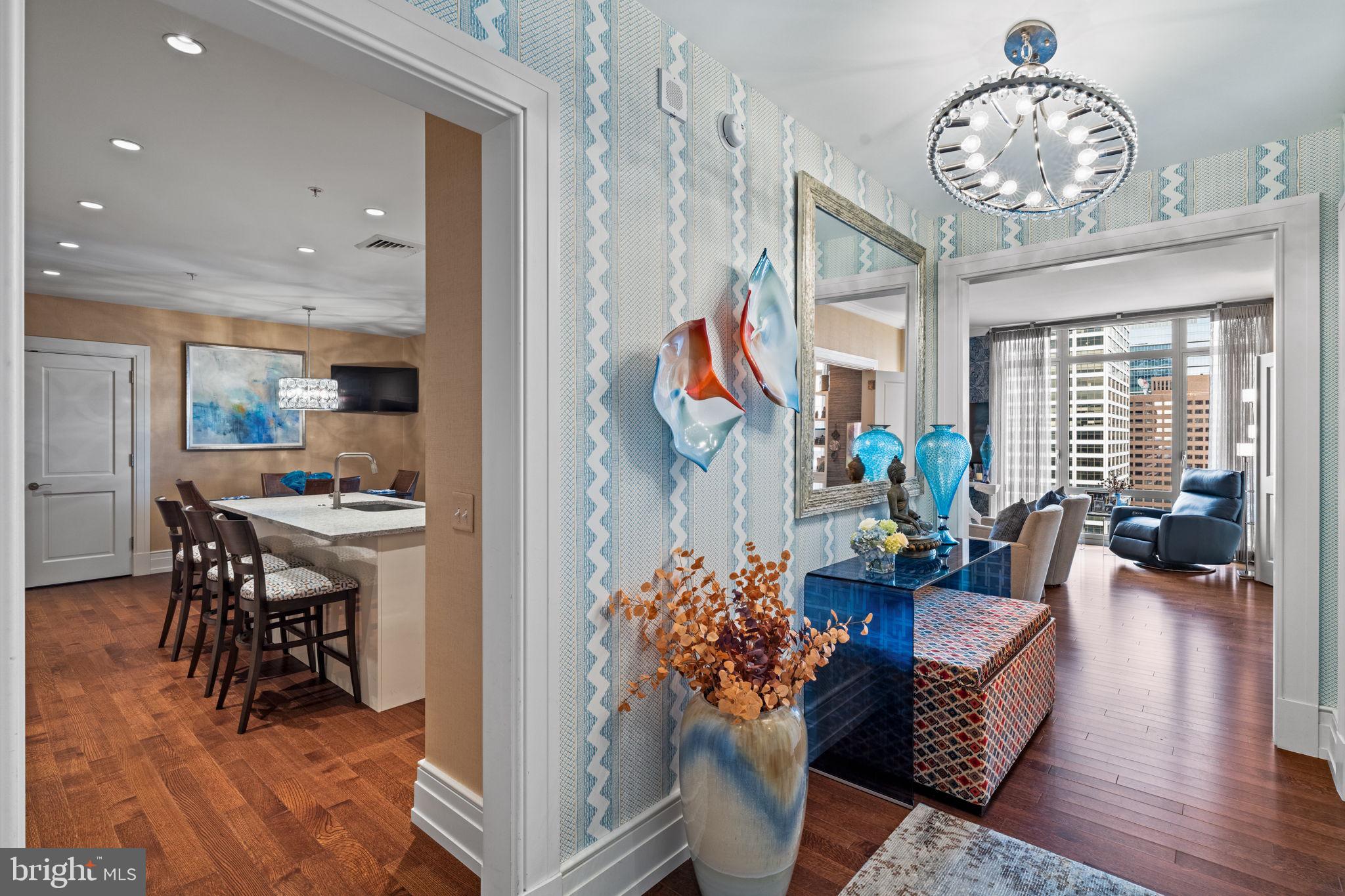 RITTENHOUSE SQUARE - Residential