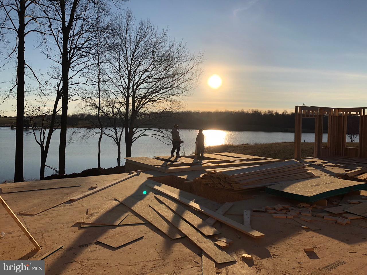 ELK CREEK LANDING - Residential