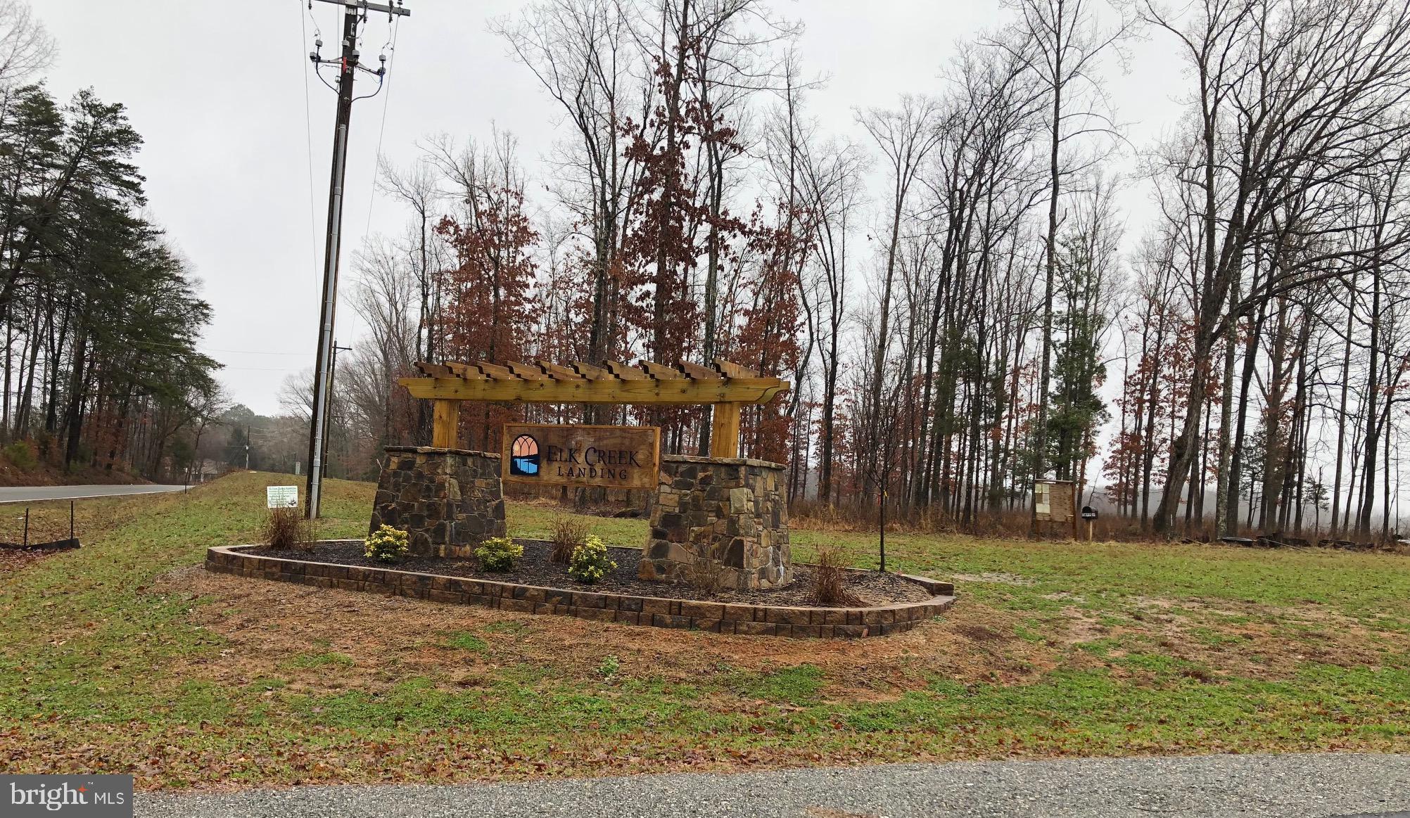ELK CREEK LANDING - Residential