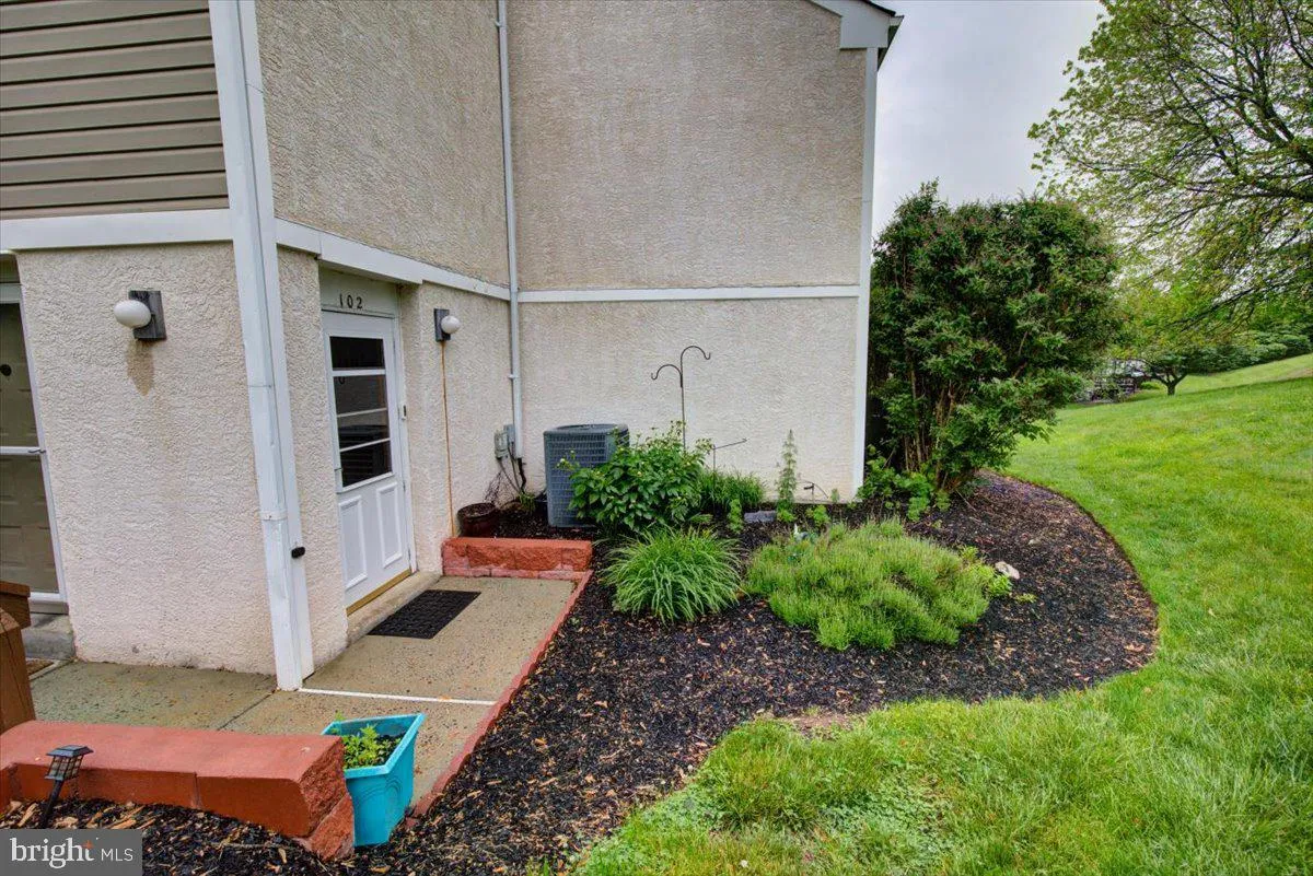 Phoenixville, Pennsylvania 19460, United States, 2 Bedrooms Bedrooms, ,2 BathroomsBathrooms,Residential,Active,135659