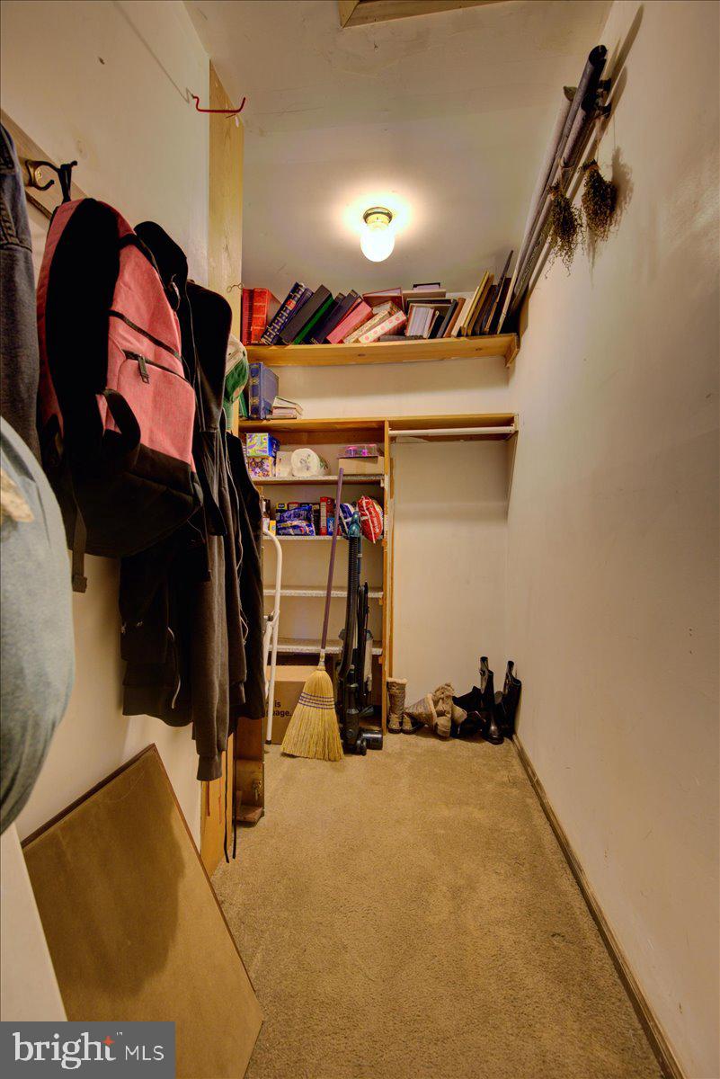 CAINES CREEK - Residential