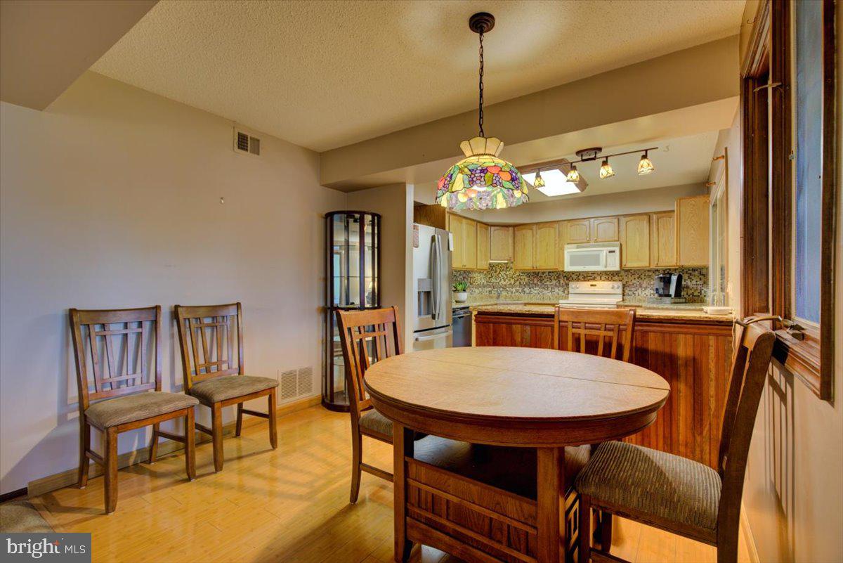 CAINES CREEK - Residential