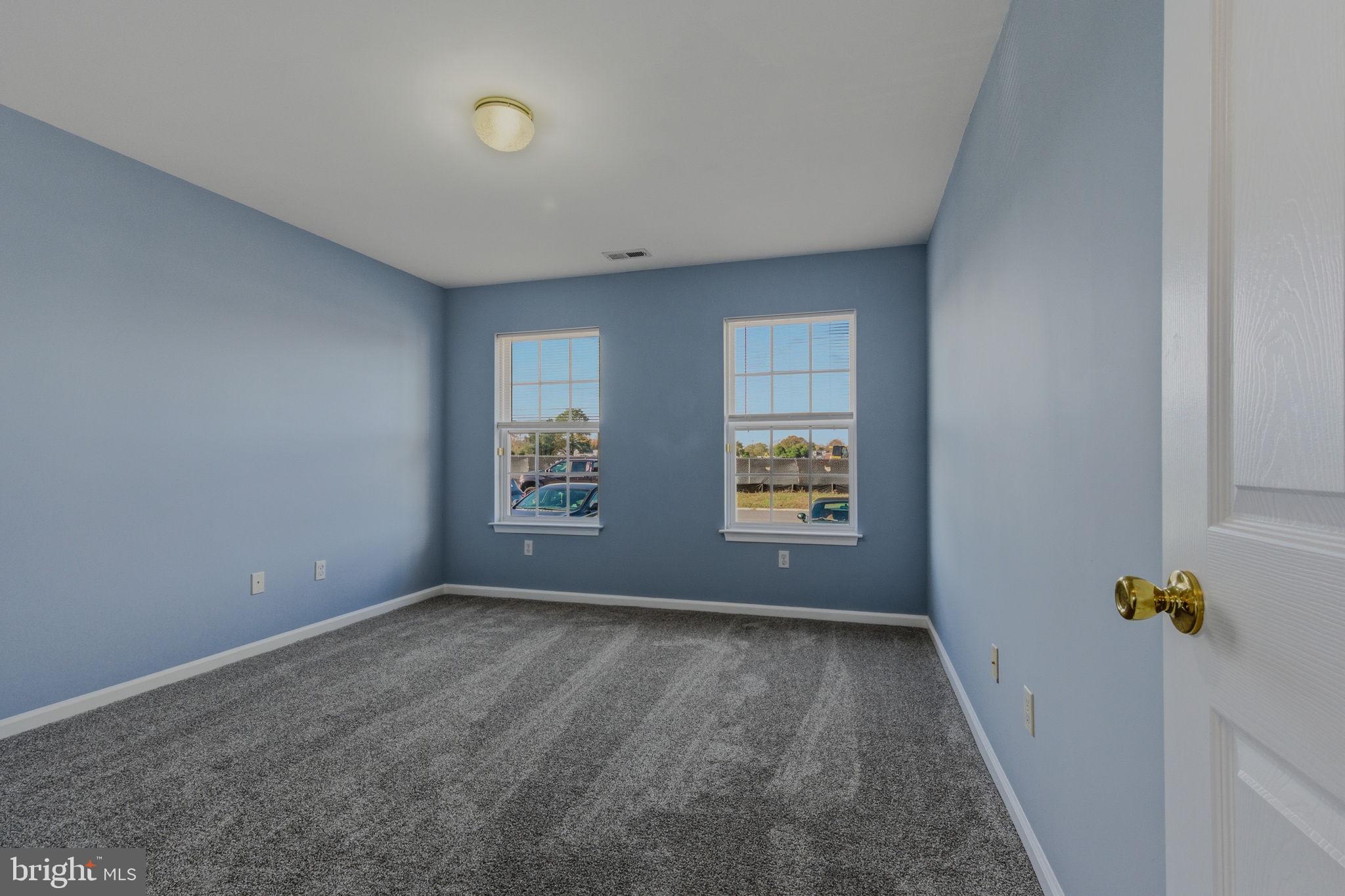 CEDAR COMMONS - Residential