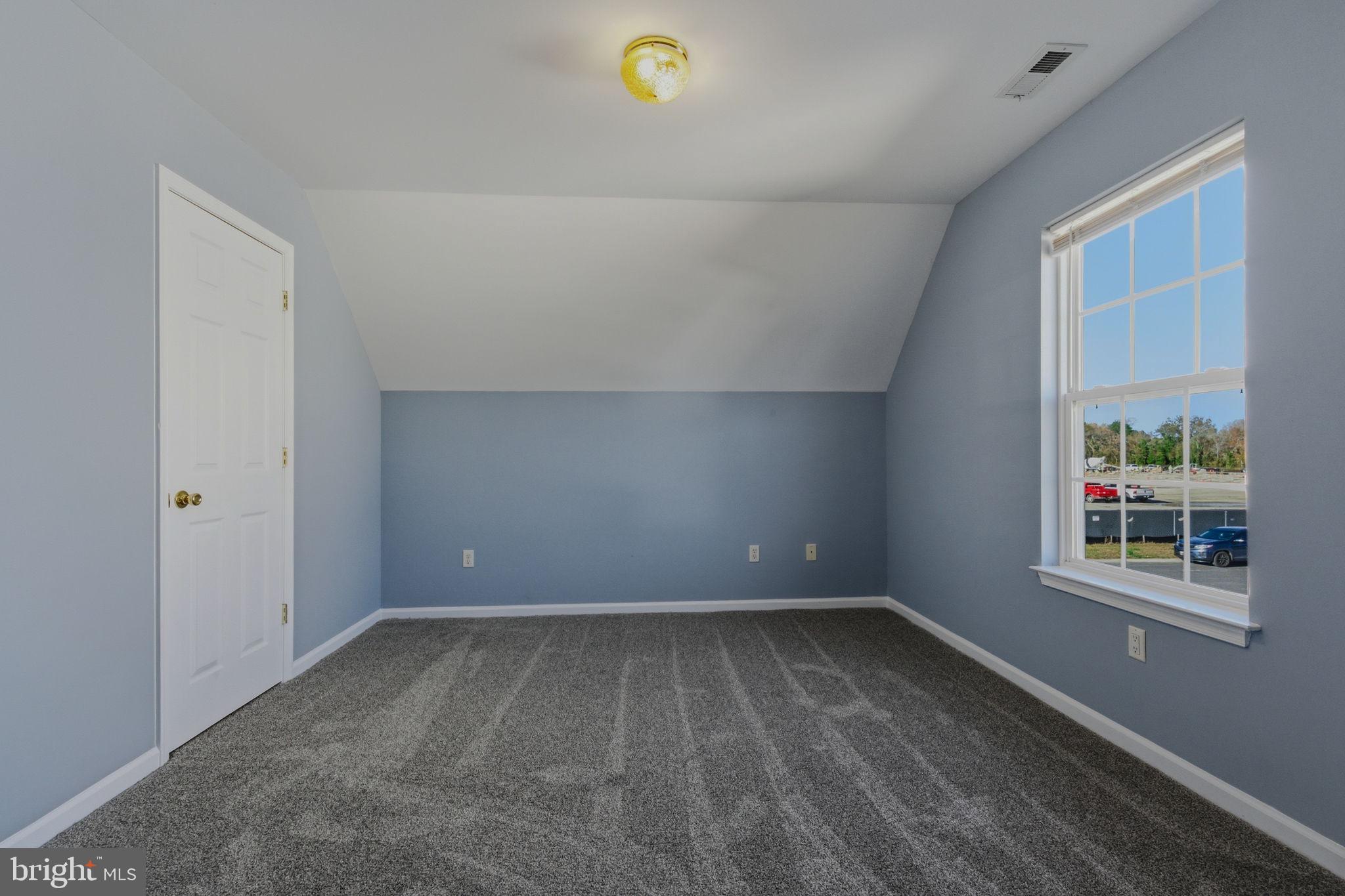 CEDAR COMMONS - Residential