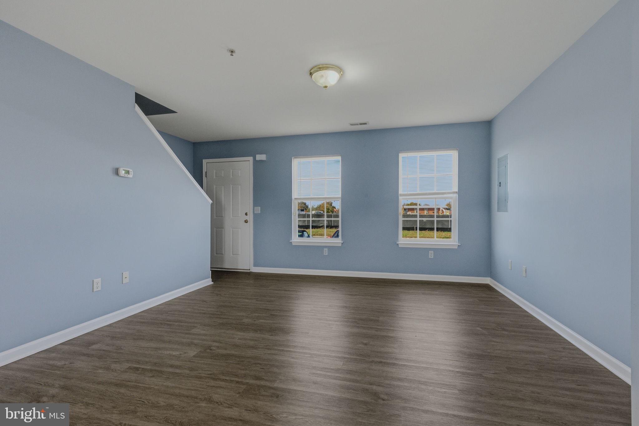 CEDAR COMMONS - Residential