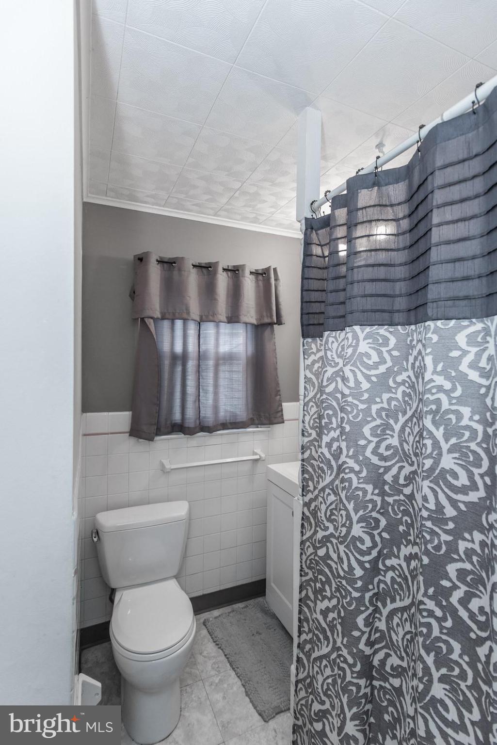 HUNTINGDON VALLEY - Residential