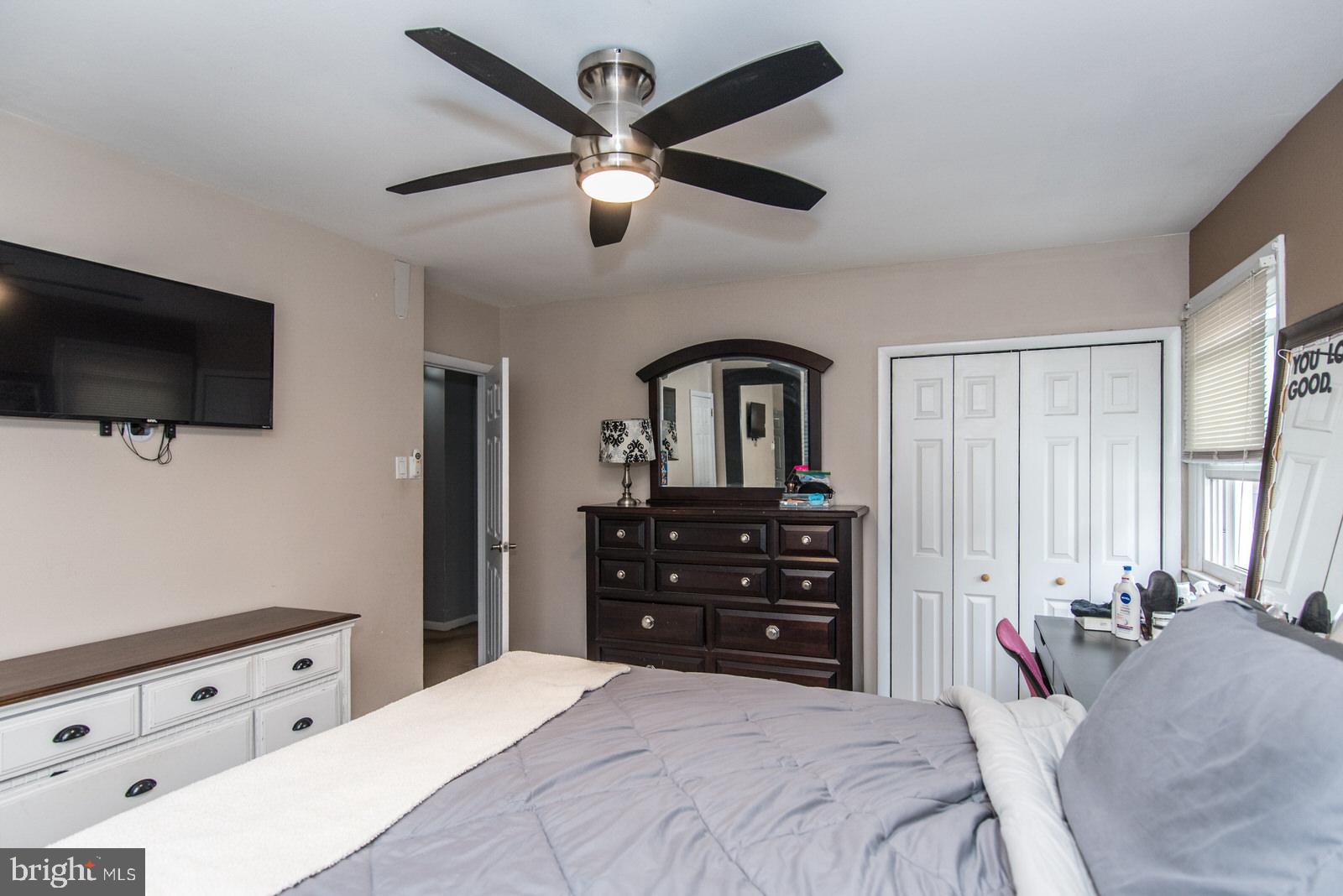 HUNTINGDON VALLEY - Residential