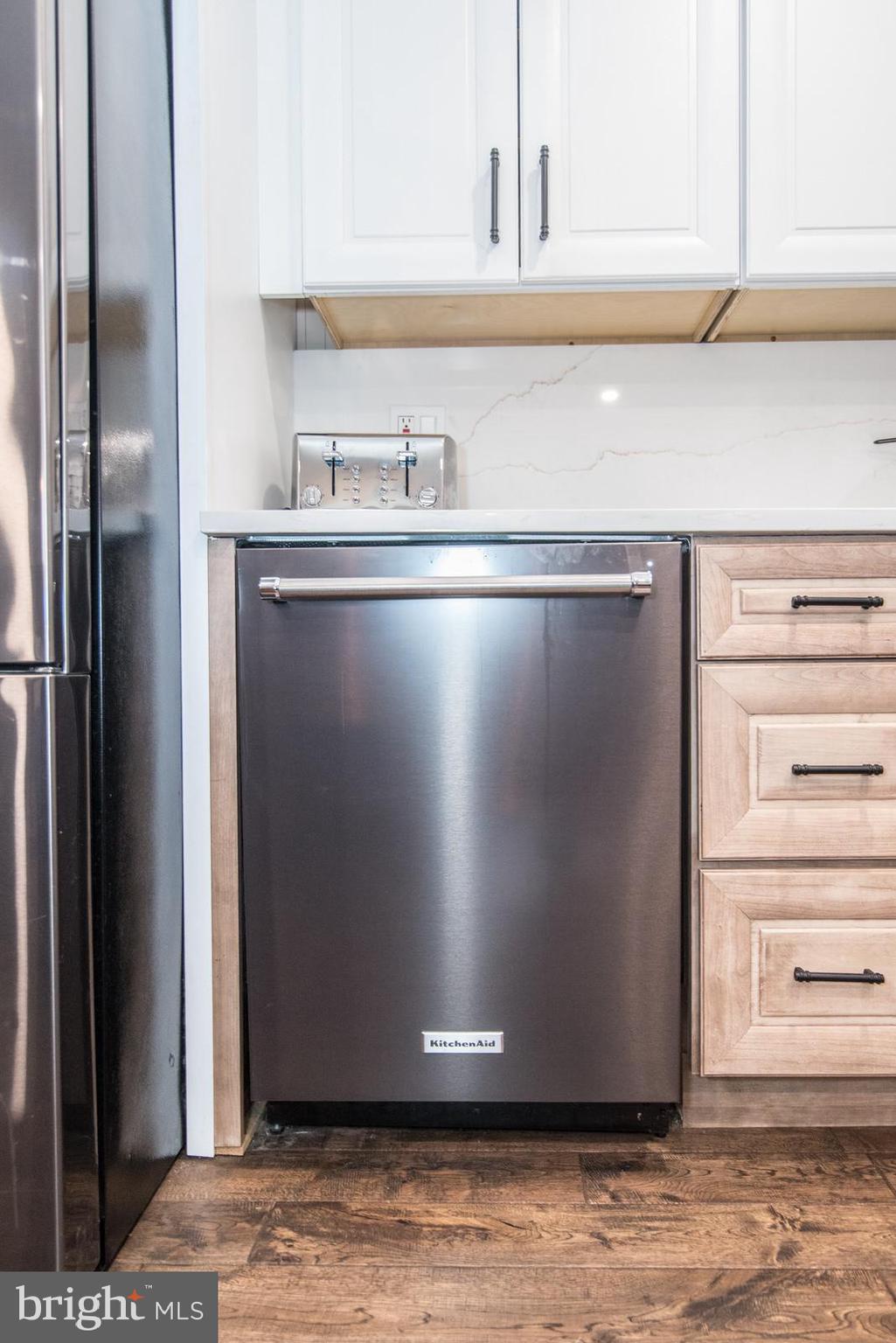 HUNTINGDON VALLEY - Residential