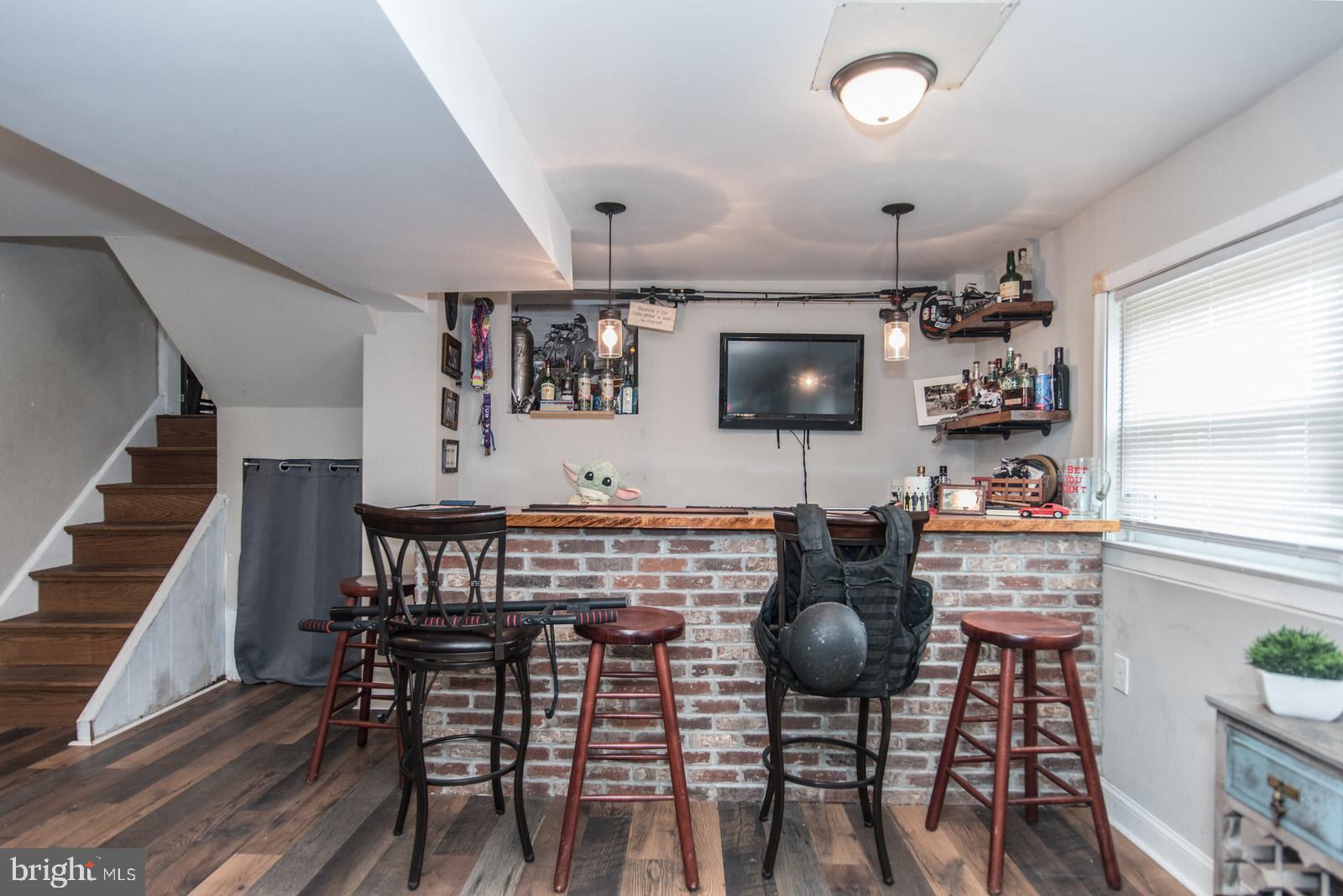 HUNTINGDON VALLEY - Residential