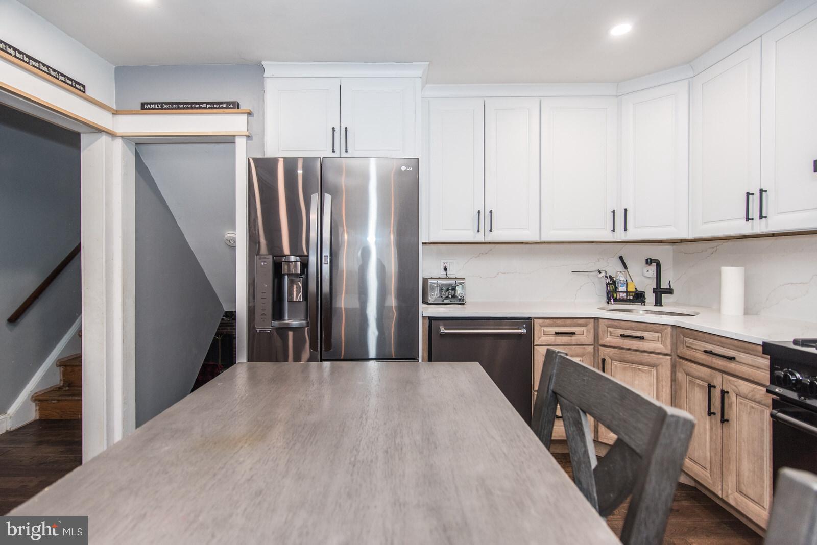 HUNTINGDON VALLEY - Residential