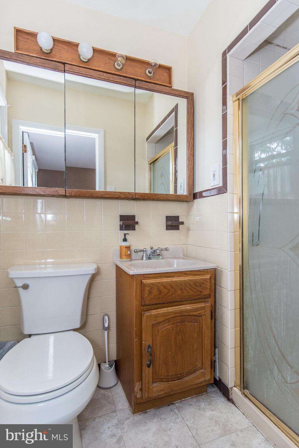 HUNTINGDON VALLEY - Residential