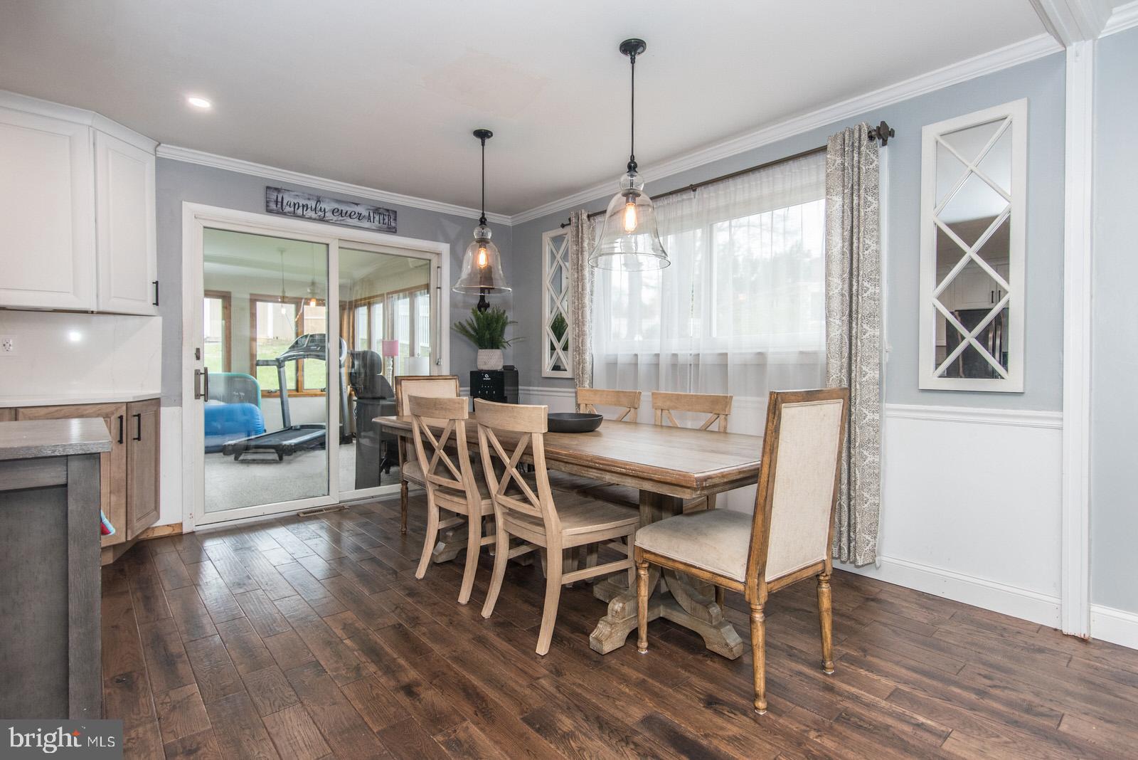 HUNTINGDON VALLEY - Residential