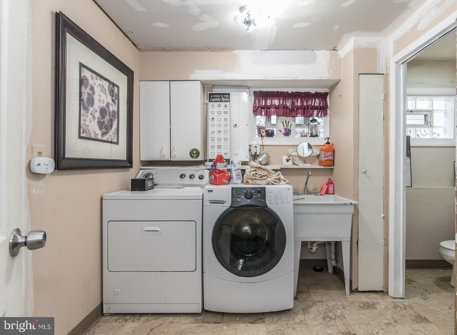 HUNTINGDON VALLEY - Residential